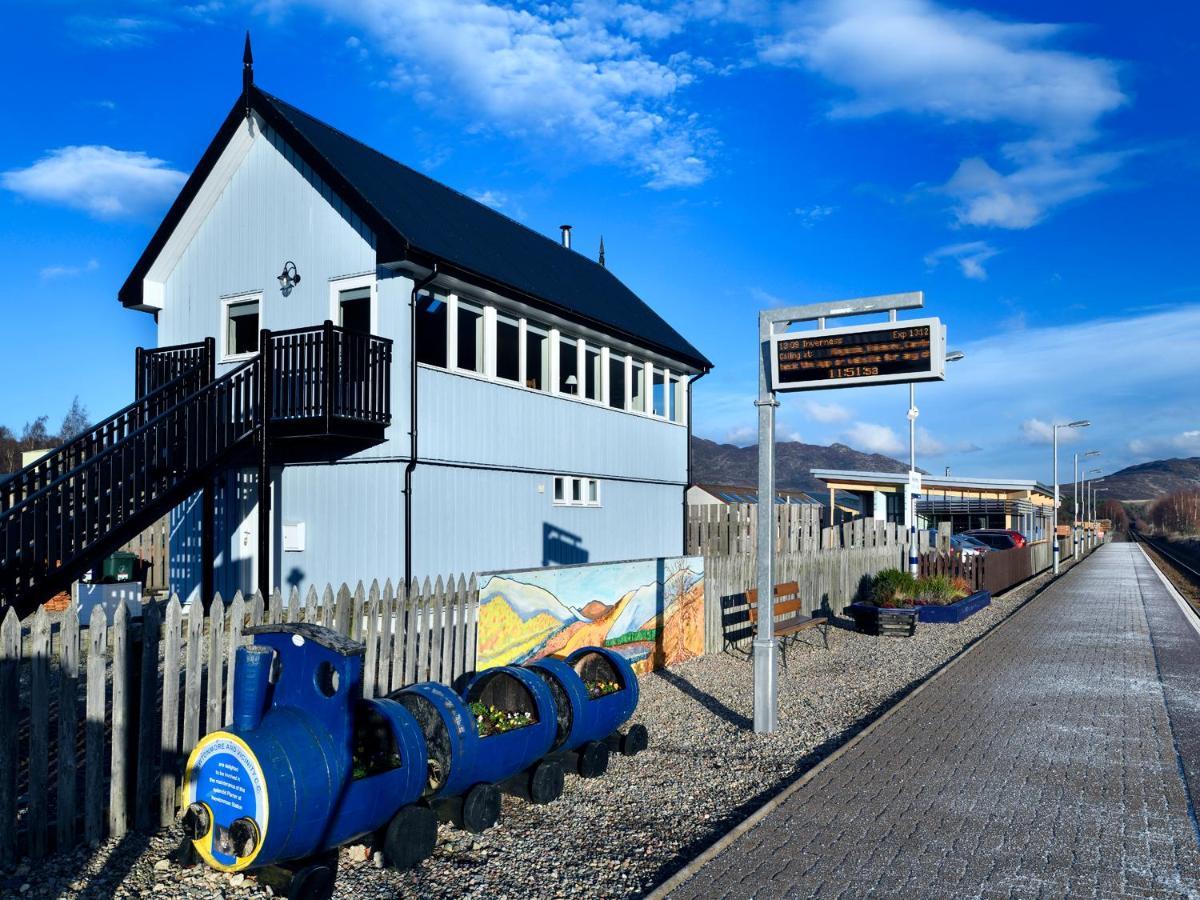 Villa Signal Box Newtonmore Esterno foto